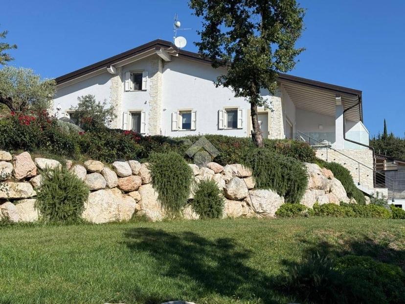 Villa bifamiliare Località Rovero, Costermano sul Garda — foto 30 di 38