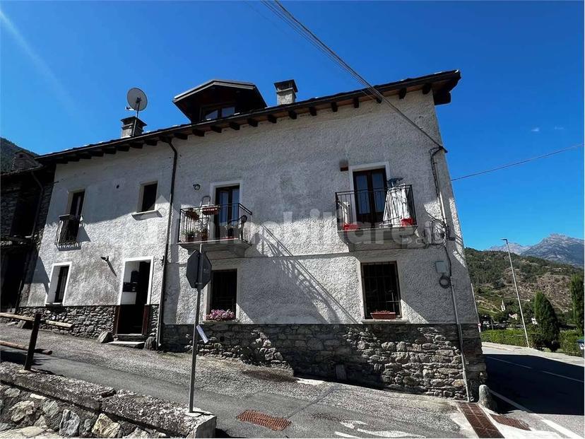 Bilocale ottimo stato, Centro, Aymavilles — foto 15 di 16