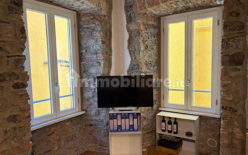Trilocale vicolo Granai 4, Centro, Lecco — foto 18 di 20