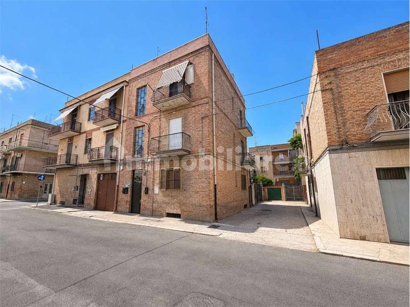 Bilocale da ristrutturare, piano terra, Centro, Lucera — foto 4 di 5