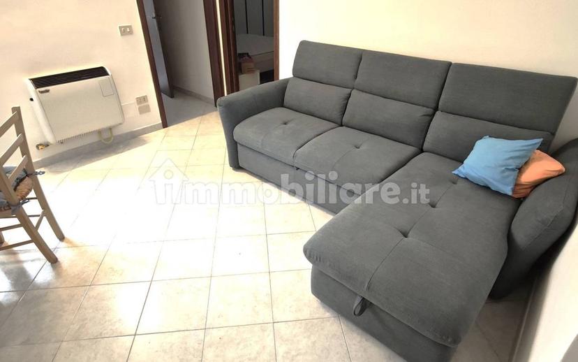 Bilocale via Busci 5, Centro, Varazze