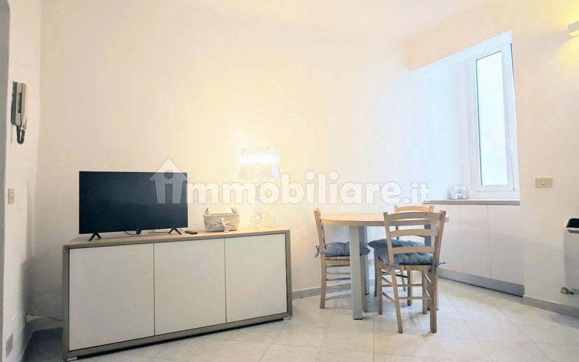 Bilocale via Busci 5, Centro, Varazze — foto 4 di 6