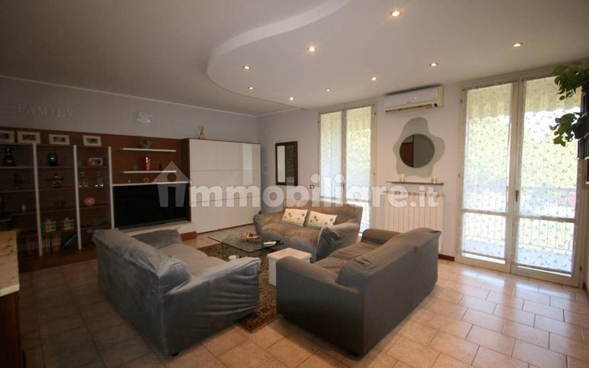Trilocale via Guardazocca 10, Treviglio — foto 8 di 33