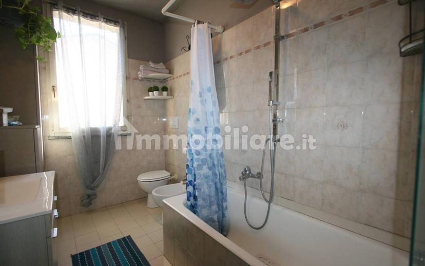 Trilocale via Guardazocca 10, Treviglio — foto 5 di 33