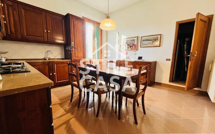 Terratetto unifamiliare 289 m², buono stato, Centro, Santa Croce sull'Arno — foto 21 di 42