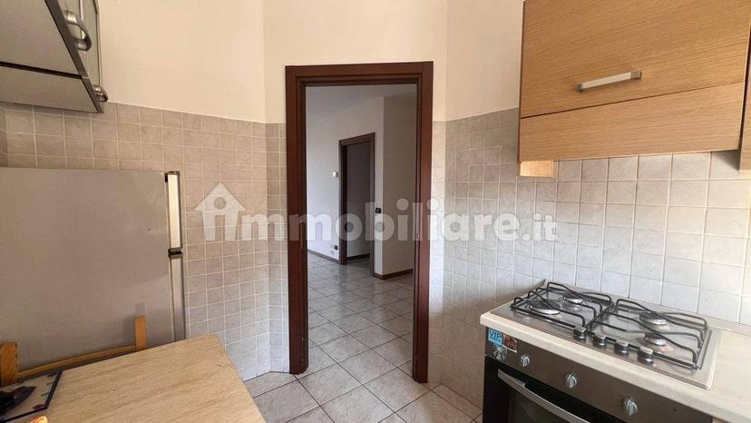 Trilocale piazza Libertà 1, Centro, Missaglia — foto 2 di 46