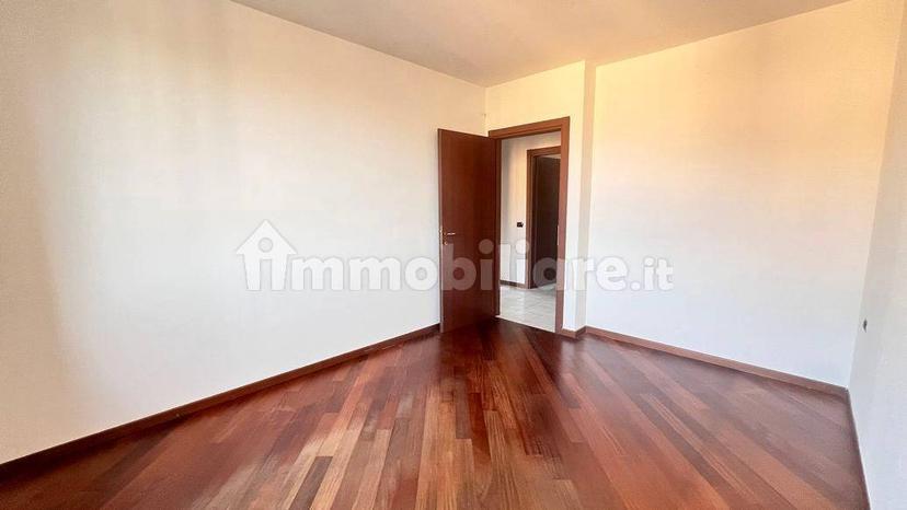 Trilocale piazza Libertà 1, Centro, Missaglia — foto 23 di 46