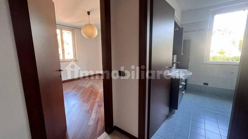 Trilocale piazza Libertà 1, Centro, Missaglia — foto 17 di 46