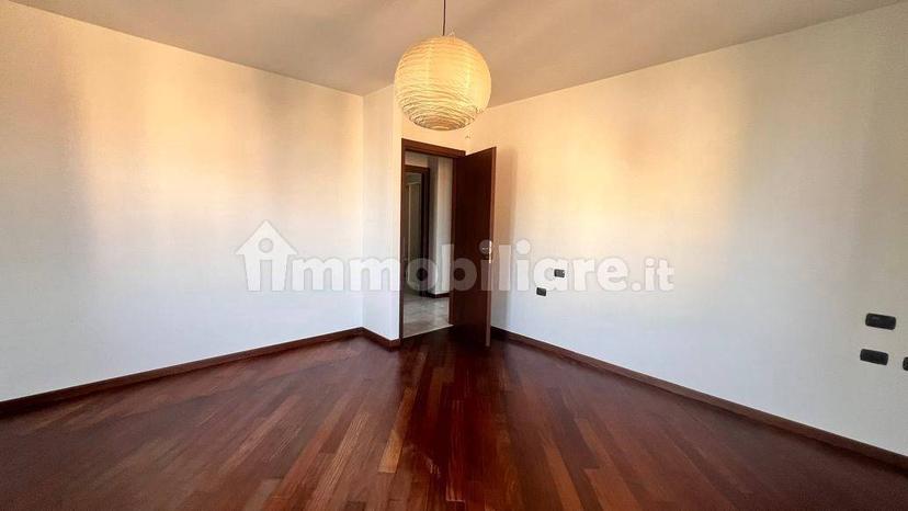 Trilocale piazza Libertà 1, Centro, Missaglia — foto 35 di 46