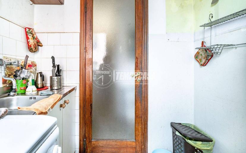 Bilocale viale 5 Giornate, Centro, Caronno Pertusella — foto 4 di 17