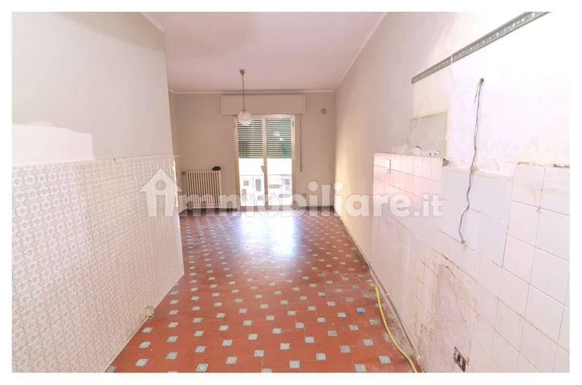 Appartamento buono stato, primo piano, Centro, Monsummano Terme — foto 8 di 22