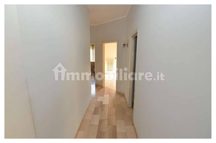 Appartamento buono stato, primo piano, Centro, Monsummano Terme — foto 11 di 22
