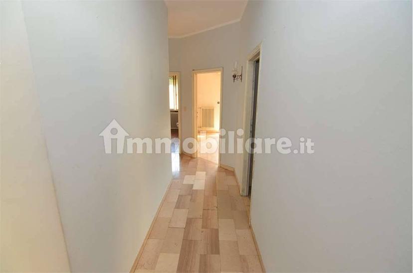 Appartamento buono stato, primo piano, Centro, Monsummano Terme — foto 4 di 22