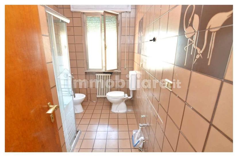 Appartamento buono stato, primo piano, Centro, Monsummano Terme — foto 5 di 22