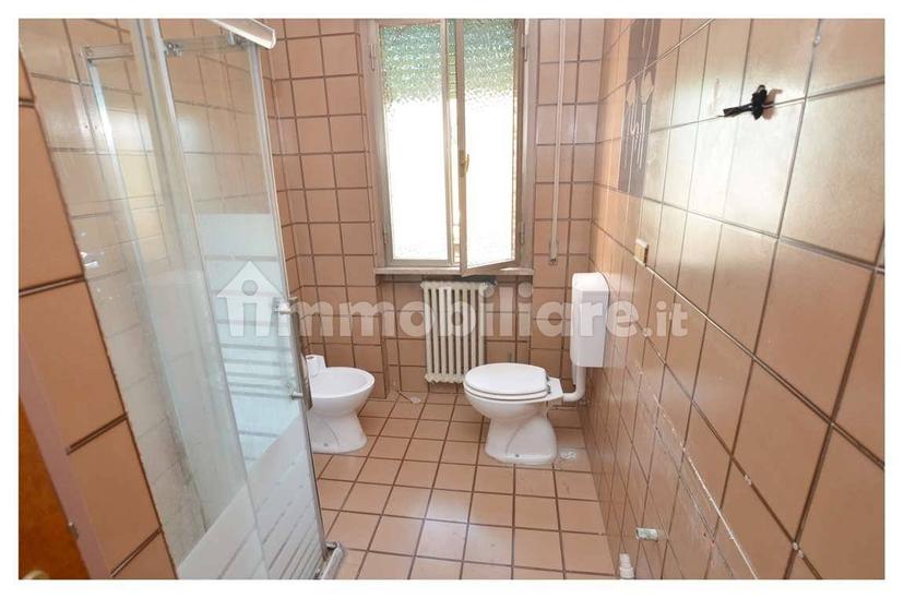 Appartamento buono stato, primo piano, Centro, Monsummano Terme — foto 20 di 22
