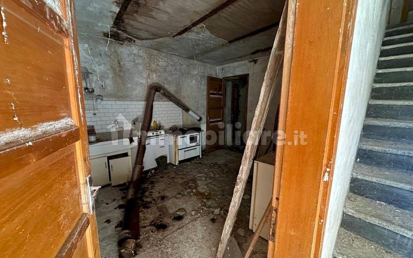 Rustico frazione Genzana, Pontechianale — foto 7 di 14