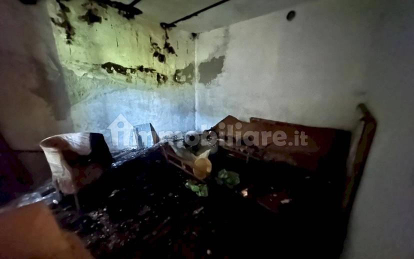 Rustico frazione Genzana, Pontechianale — foto 3 di 14