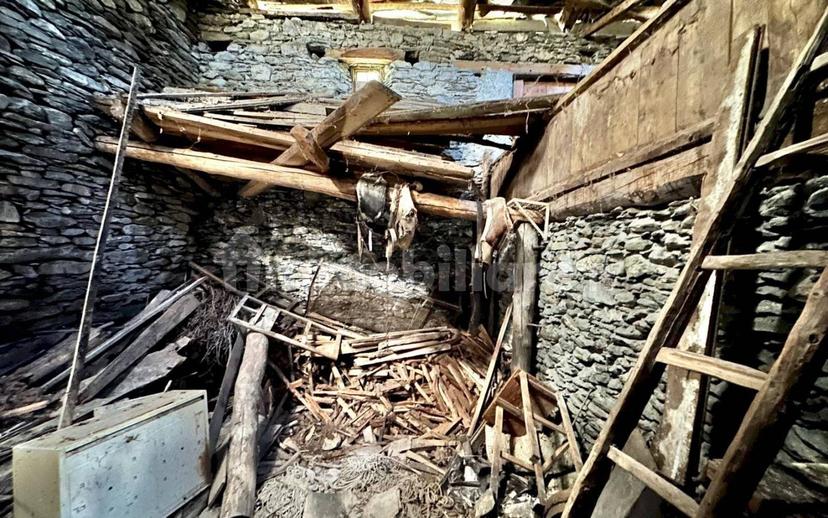 Rustico frazione Genzana, Pontechianale — foto 6 di 14