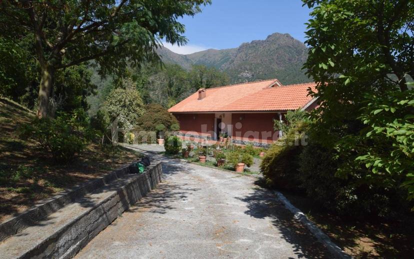 Villa bifamiliare via Giutte, Mele — foto 40 di 43