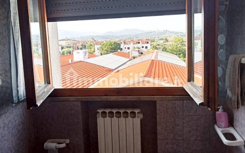 Appartamento buono stato, terzo piano, Gossi, Montecarlo — foto 13 di 32