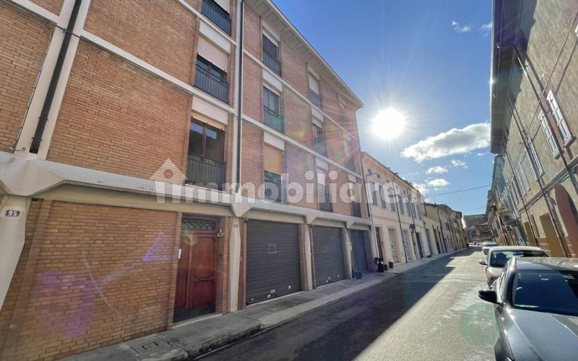 Bilocale via trento trieste 93, Centro Storico, Carpi — foto 9 di 15