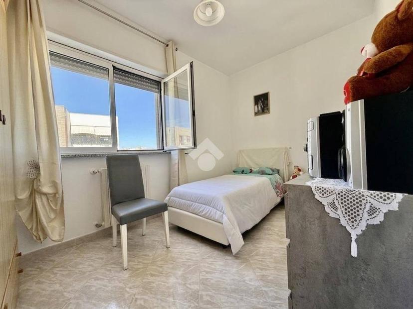 Quadrilocale via Jones Melvin, Centro, Monopoli — foto 4 di 21