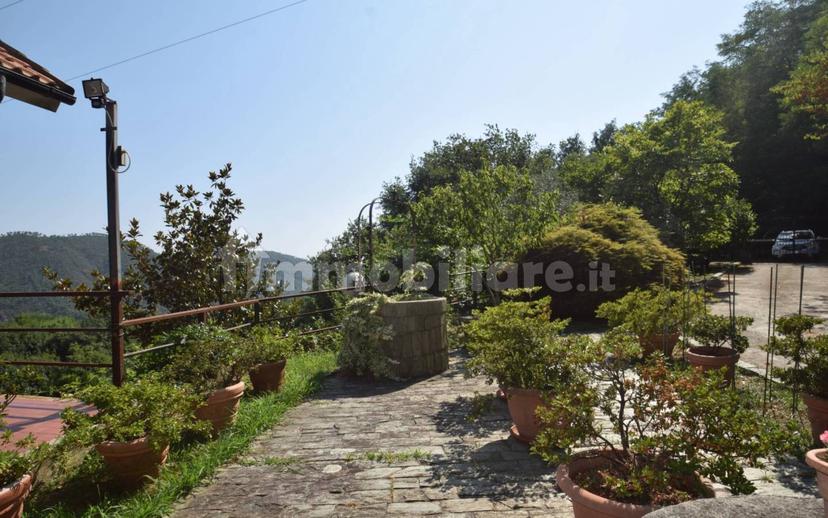 Villa bifamiliare via Giutte, Mele — foto 17 di 43