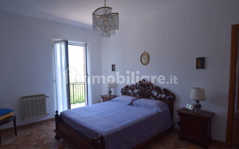Villa bifamiliare via Giutte, Mele — foto 3 di 43