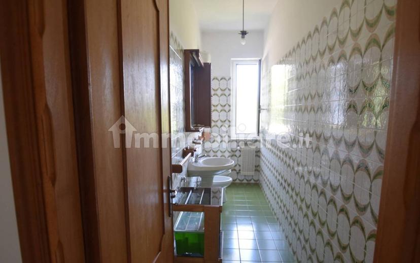 Villa bifamiliare via Giutte, Mele — foto 37 di 43
