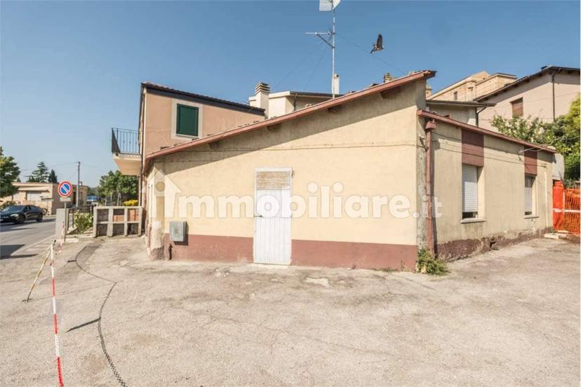 Appartamento da ristrutturare, Centro, Collecorvino — foto 21 di 48