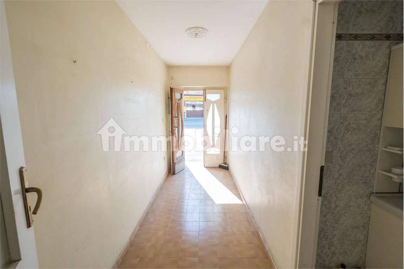Appartamento da ristrutturare, Centro, Collecorvino — foto 37 di 48
