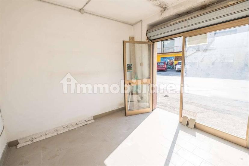 Appartamento da ristrutturare, Centro, Collecorvino — foto 32 di 48