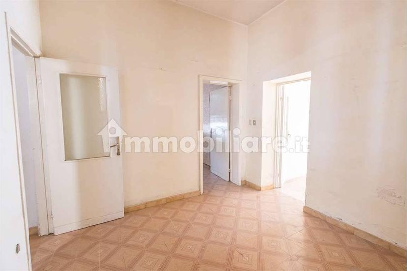 Appartamento da ristrutturare, Centro, Collecorvino — foto 20 di 48