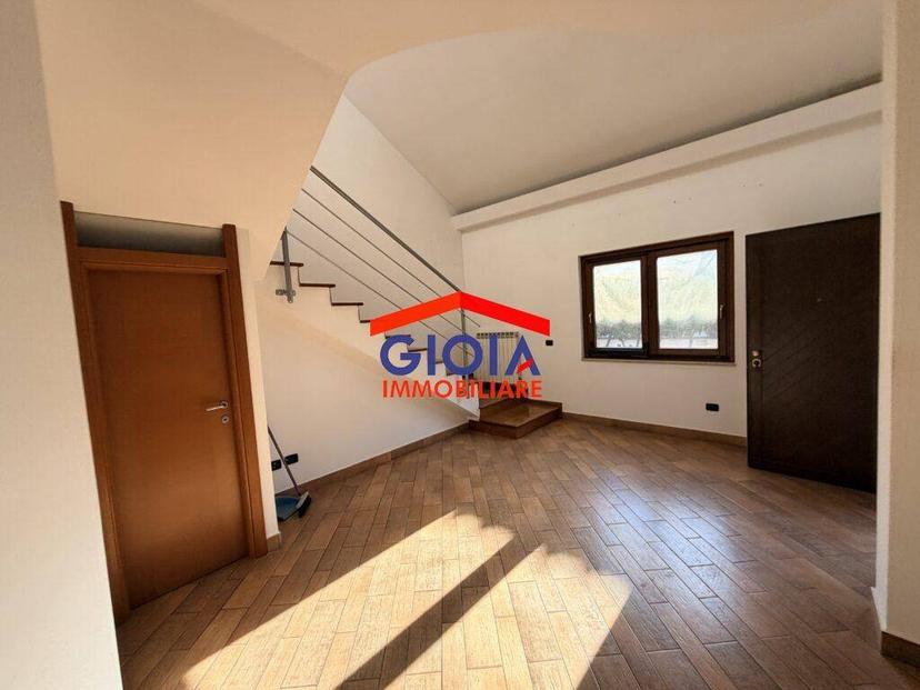 Villa unifamiliare via Gorizia 29, Mondragone — foto 7 di 38