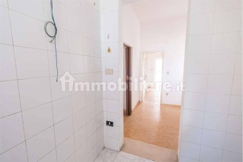 Appartamento da ristrutturare, Centro, Collecorvino — foto 41 di 48