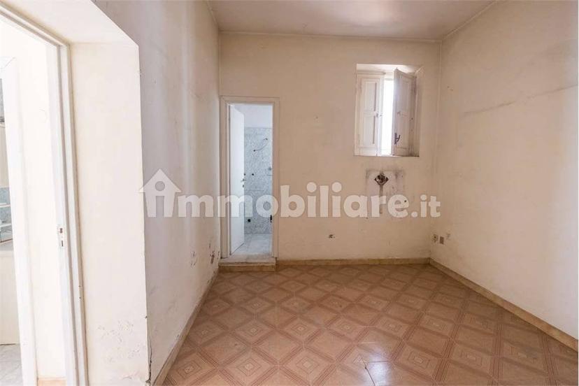 Appartamento da ristrutturare, Centro, Collecorvino — foto 16 di 48