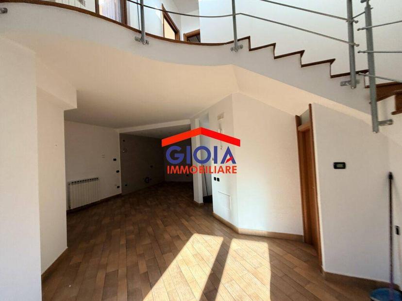 Villa unifamiliare via Gorizia 29, Mondragone — foto 9 di 38