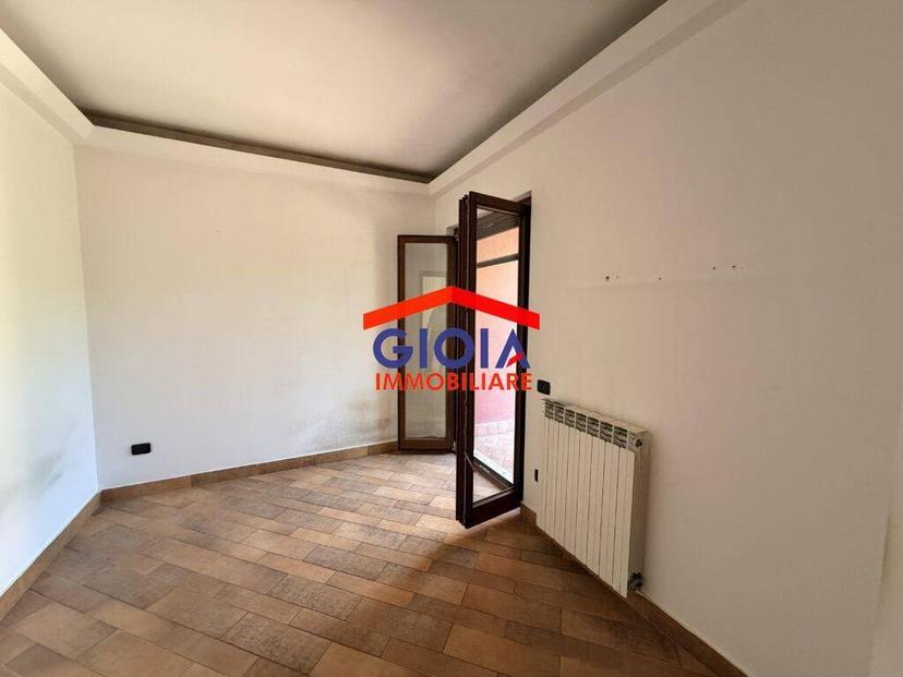 Villa unifamiliare via Gorizia 29, Mondragone — foto 35 di 38