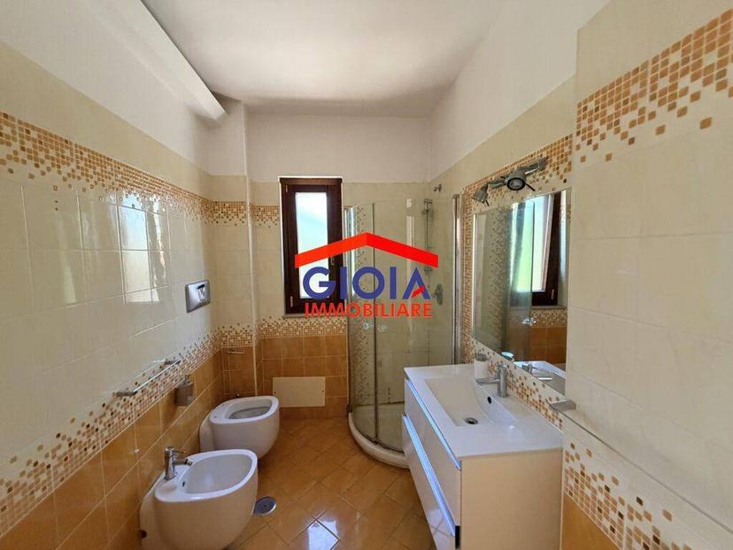Villa unifamiliare via Gorizia 29, Mondragone — foto 21 di 38