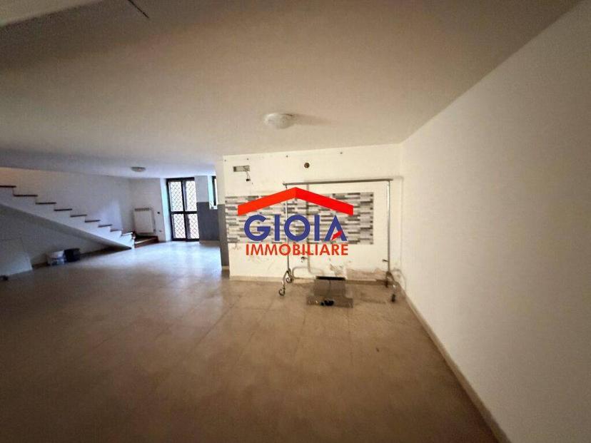Villa unifamiliare via Gorizia 29, Mondragone — foto 4 di 38