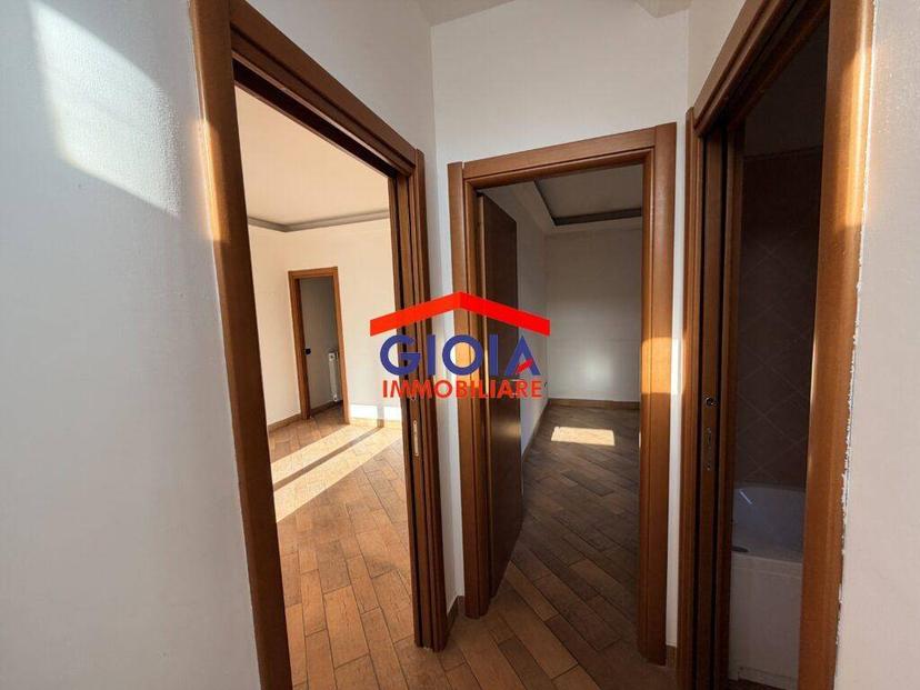 Villa unifamiliare via Gorizia 29, Mondragone — foto 28 di 38