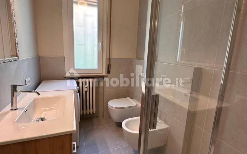 Quadrilocale via Fratelli Bronzetti, Centro, Mantova — foto 11 di 19