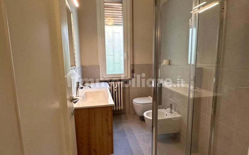 Quadrilocale via Fratelli Bronzetti, Centro, Mantova — foto 13 di 19