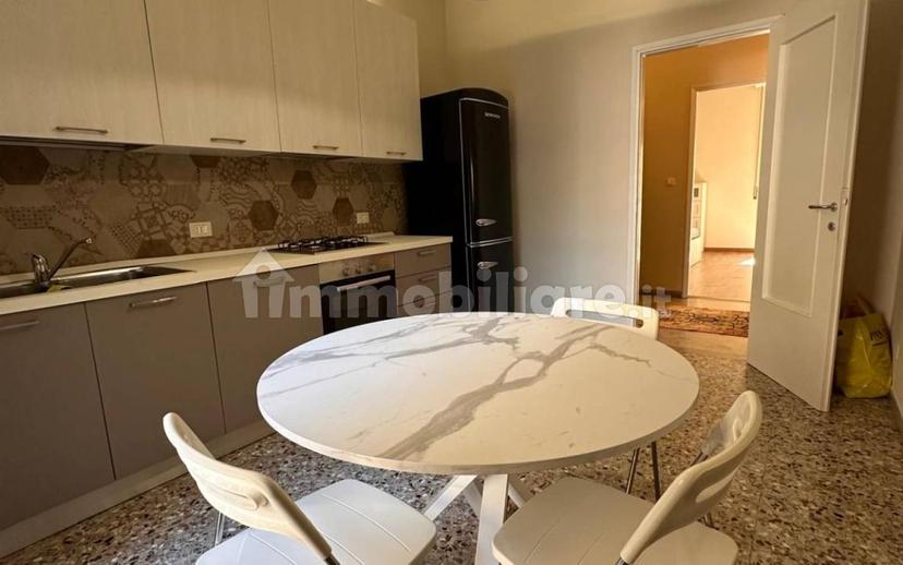 Quadrilocale via Fratelli Bronzetti, Centro, Mantova — foto 18 di 19