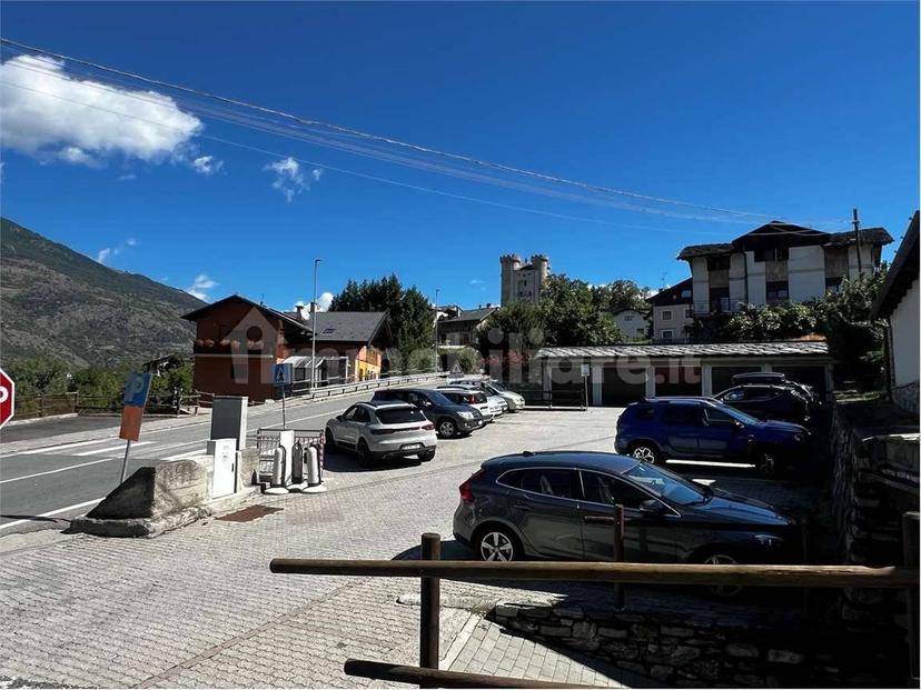 Bilocale ottimo stato, Centro, Aymavilles — foto 11 di 16