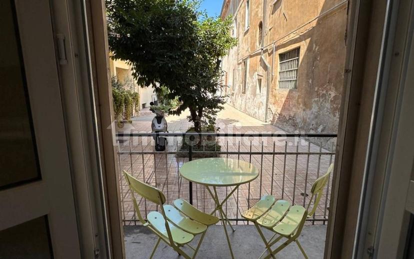 Quadrilocale via Fratelli Bronzetti, Centro, Mantova — foto 3 di 19
