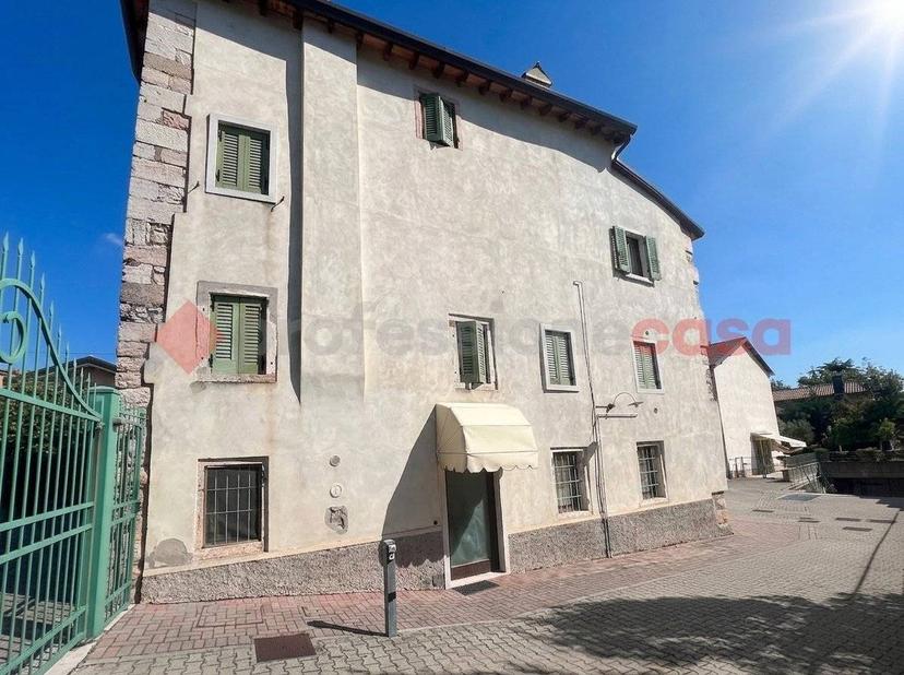 Bilocale via Rita Rosani, 14, Centro, Grezzana — foto 2 di 10