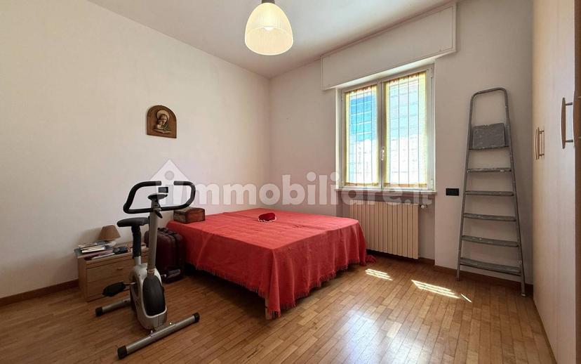 Trilocale ottimo stato, piano rialzato, Comun Nuovo — foto 8 di 10