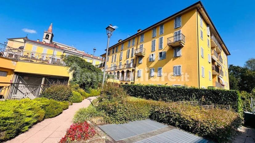 Trilocale piazza Libertà 1, Centro, Missaglia — foto 31 di 46