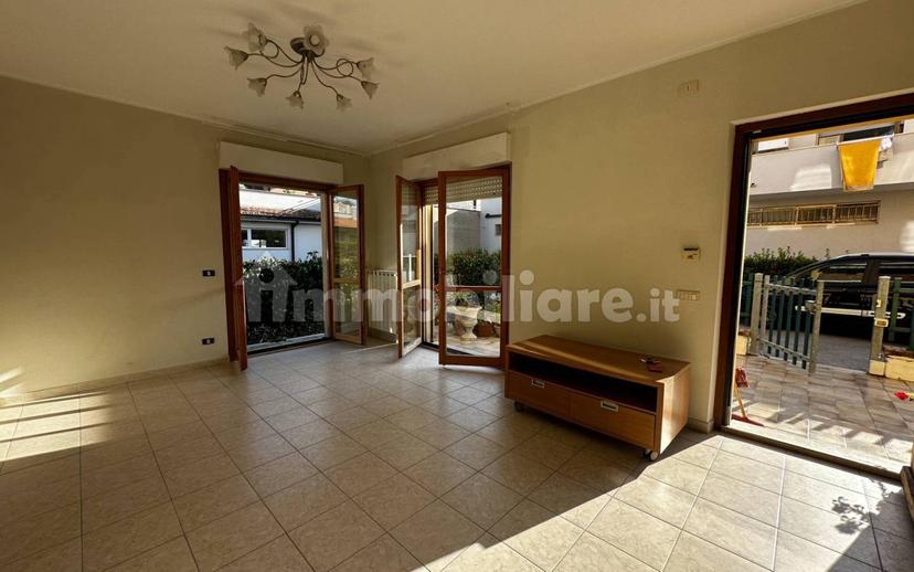 Appartamento via Piemonte 3, Porto San Giorgio — foto 2 di 18